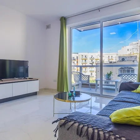 Spacious Brand New Apartment 3 Bdr 2 Bth Balcony 세인트폴스베이